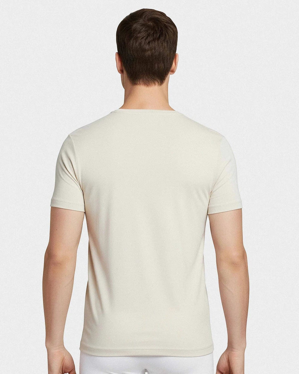 Maison Sarava men's short-sleeved round neck t-shirt in light beige, made from premium Merino wool and Lyocell.