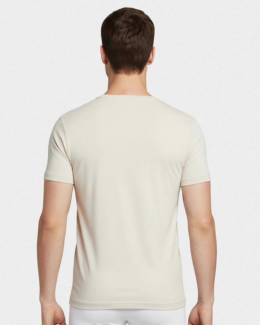 Maison Sarava men's short-sleeved round neck t-shirt in light beige, made from premium Merino wool and Lyocell.