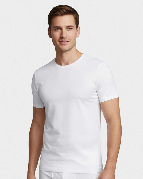 Maison Sarava white cotton crew neck t-shirt on a male model. Short sleeves, classic fit.